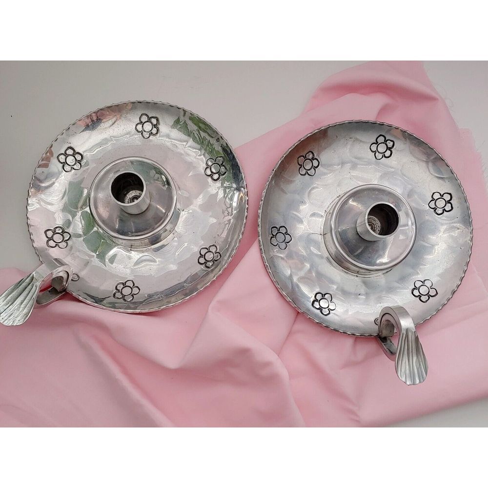 Aluminum Hand Wrought‎ Chamber Candle Holders Buenilum Vintage 2 (One Pair)